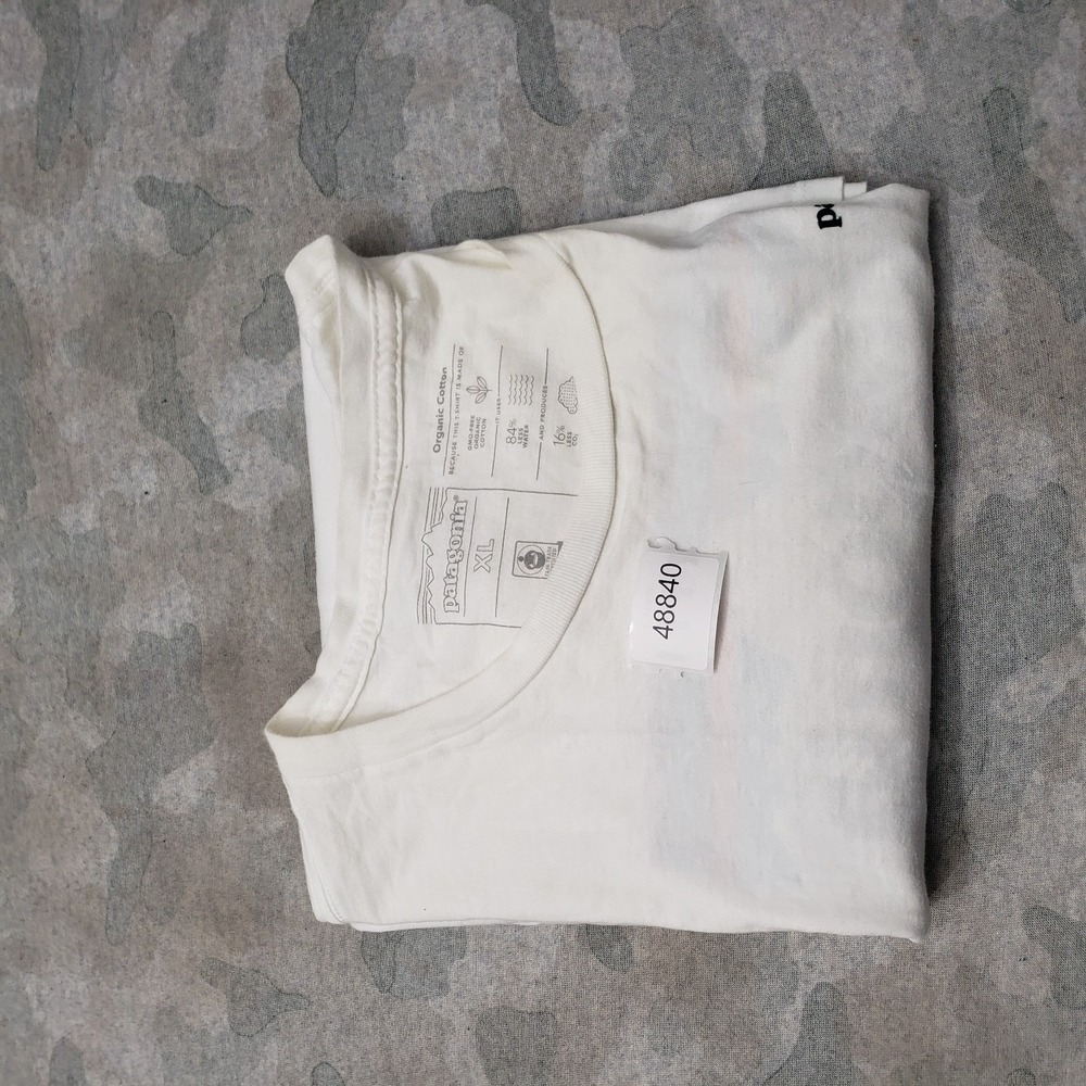 Patagonia Top Womens XL White Short Sleeve Outdoors Camp Trail Hiking - Picture 8 of 11
